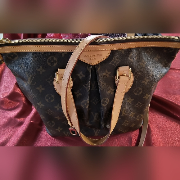 Authentic🥂🎁 PRISTINE Palermo PM Discontinued & Timeless LV Louis Vuitton - Picture 2 of 16